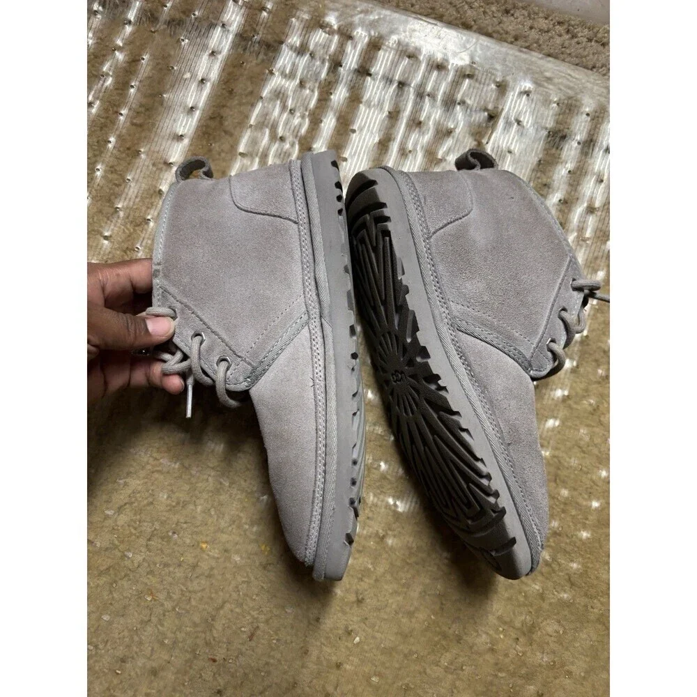 UGG Neumel Chukka Suede Lace Up Ankle Boots Size 8 Gray 1094269